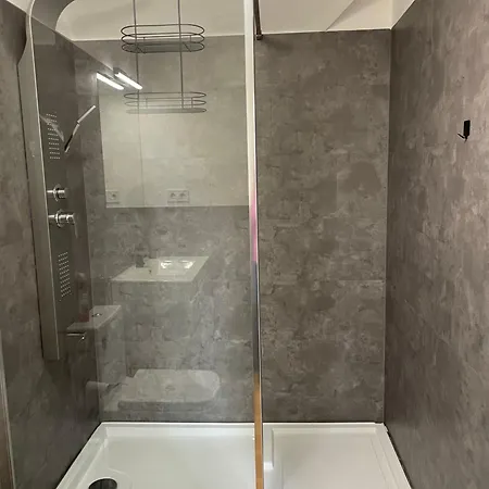 בית הארחה No1 Vendeghaz 3*