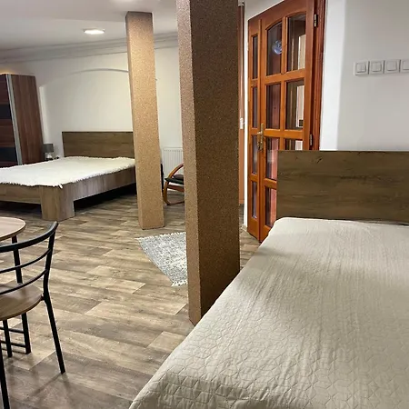 게스트하우스 Gesztenyes Matra Wellness Parád