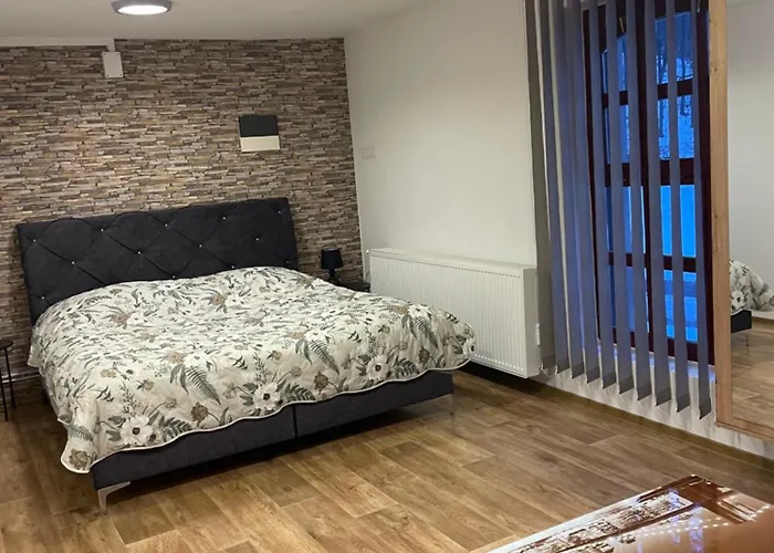招待所 Gesztenyes Matra Wellness Parád